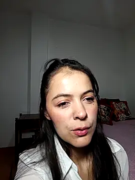 sarasweet 4 online show from December 2025 04:35:02 PM