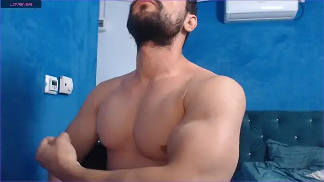 Snapshot of alex_blu chatting on October 2025 02:15:01 PM alex blu online show from October 2025 02:15:01 PM