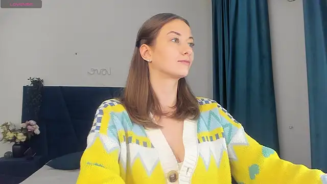 Kelly Summers online show from December 2024 01:49:02 PM