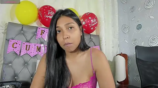 luna evaa online show from September 2025 02:32:01 PM