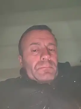 Snapshot of muscularsexy chatting on December 2024 02:52:01 AM muscularsexy online show from December 2024 02:52:01 AM