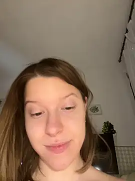 Snapshot of kimczii chatting on February 2025 10:08:02 AM kimczii online show from February 2025 10:08:02 AM