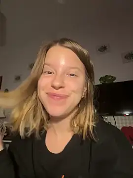 Snapshot of kimczii chatting on October 2025 09:01:01 PM kimczii online show from October 2025 09:01:01 PM