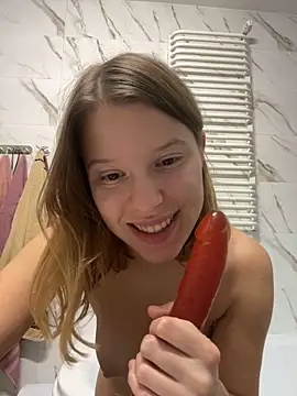 Snapshot of kimczii chatting on October 2025 07:47:02 PM kimczii online show from October 2025 07:47:02 PM