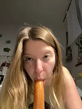 kimczii online show from May 2026 06:21:02 AM