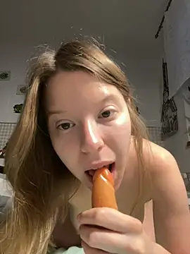 kimczii online show from May 2026 06:19:02 AM