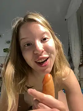 kimczii online show from July 2026 06:47:02 AM