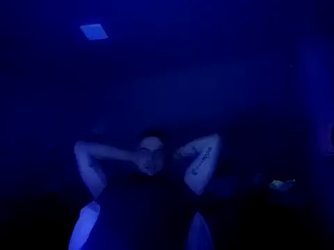 Snapshot of Youngtimer_1997 chatting on February 2025 04:07:01 AM Youngtimer 1997 online show from February 2025 04:07:01 AM