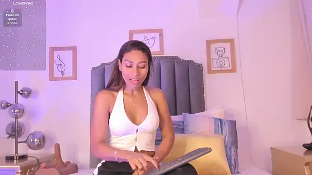 Snapshot of Vega___16 chatting on March 2026 11:29:02 AM Vega 16 online show from March 2026 11:29:02 AM