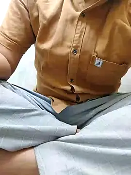 Snapshot of Nishubig chatting on March 2025 09:35:02 AM Nishubig online show from March 2025 09:35:02 AM