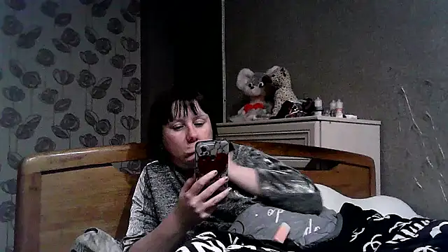 Snapshot of explored_romantic chatting on February 2025 07:27:02 PM explored romantic online show from February 2025 07:27:02 PM