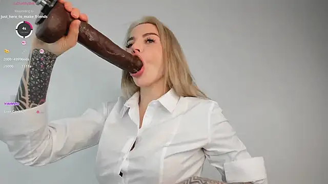 lil shouty bitch online show from March 2026 04:23:01 PM