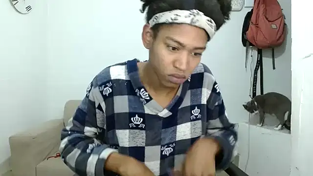 angelamarie1 online show from November 2025 10:25:02 AM