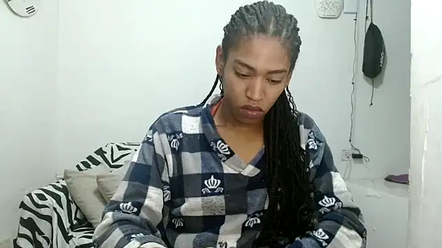 Snapshot of angelamarie1 chatting on April 2026 07:20:01 AM angelamarie1 online show from April 2026 07:20:01 AM