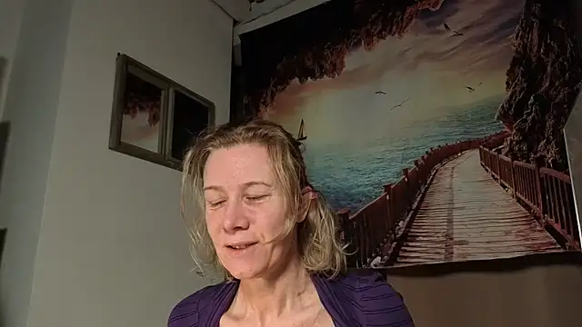 Lola Belgium online show from April 2026 05:30:01 AM