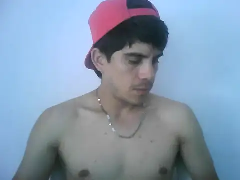 LarryCapija online show from November 2025 05:13:01 PM