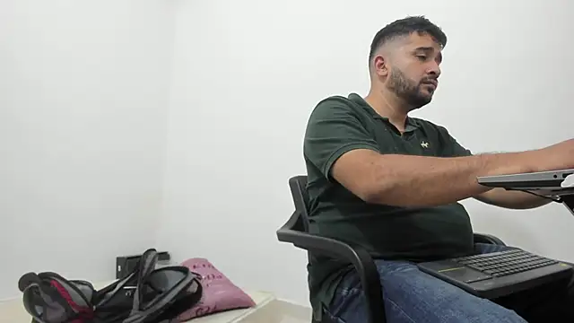 isearchcompany online show from December 2025 09:13:02 AM