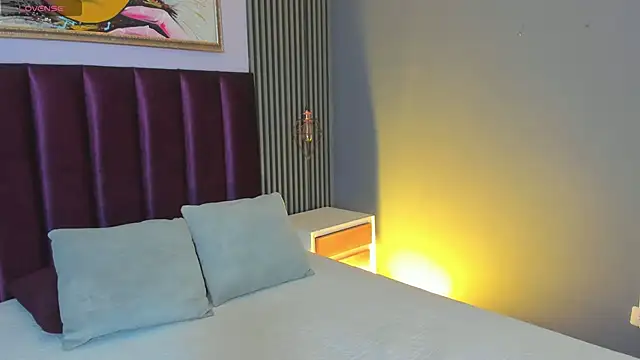 LauraAristizabal online show from May 2026 11:50:02 AM