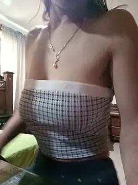 MINI Petite online show from May 2026 07:19:01 PM