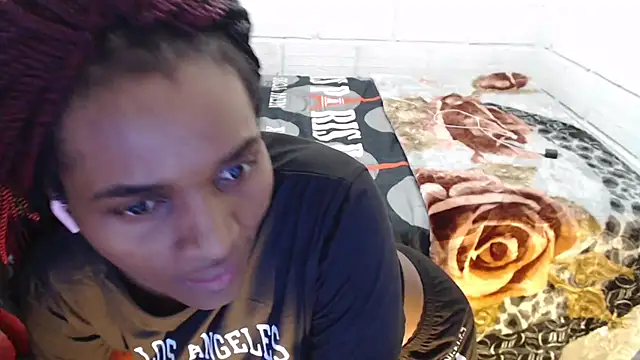 sexyjustin202 online show from May 2026 02:31:02 AM