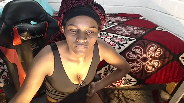 sexyjustin202 online show from May 2026 03:23:02 AM