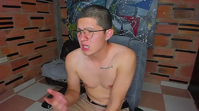 patrik 027 online show from February 2025 05:29:01 PM