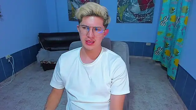 patrik 027 online show from November 2025 08:03:02 AM