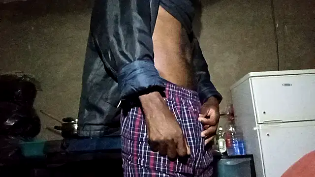 clintsix online show from November 2025 10:25:01 PM