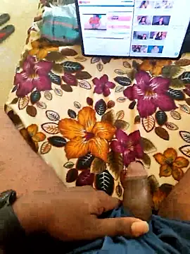 Snapshot of Mallupaiyanaachu chatting on January 2026 03:42:02 AM Mallupaiyanaachu online show from January 2026 03:42:02 AM