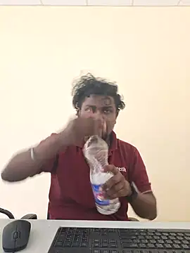 Snapshot of Mallupaiyanaachu chatting on January 2026 09:57:01 AM Mallupaiyanaachu online show from January 2026 09:57:01 AM