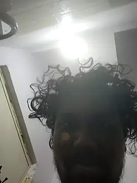 Snapshot of Mallupaiyanaachu chatting on April 2026 01:04:02 PM Mallupaiyanaachu online show from April 2026 01:04:02 PM