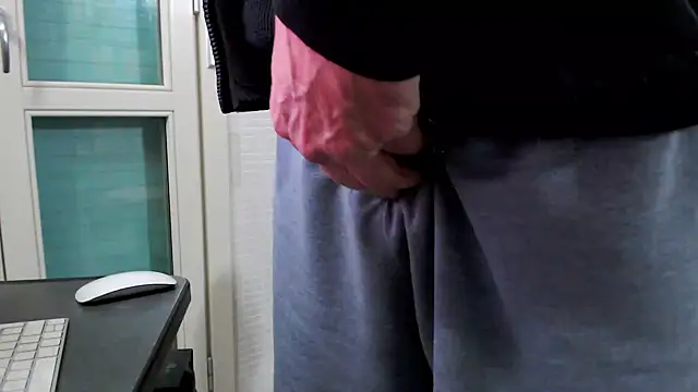 Unicum900 online show from January 2025 09:18:01 PM