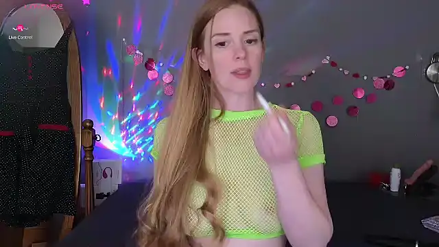 CharlotteDoe online show from January 2025 04:06:01 AM