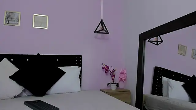 CeliWoods online show from March 2025 09:53:01 AM