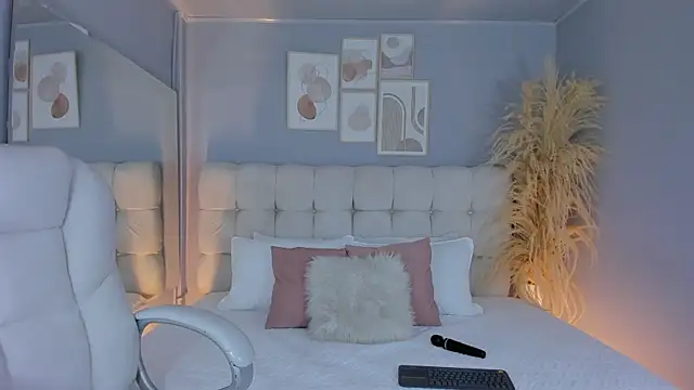 Stefhanyblow online show from February 2025 12:20:02 AM