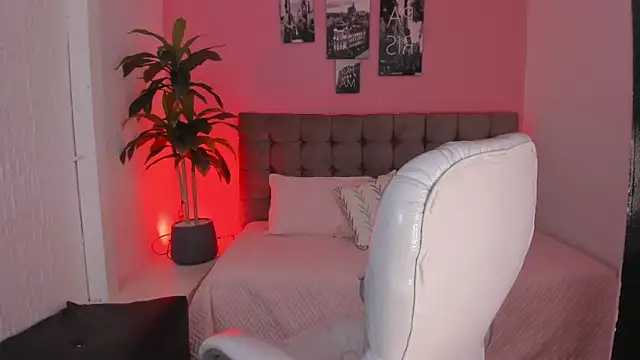 Stefhanyblow online show from March 2025 10:04:02 PM