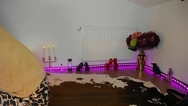 Snapshot of ViciousSiren chatting on November 2025 05:35:02 AM ViciousSiren online show from November 2025 05:35:02 AM