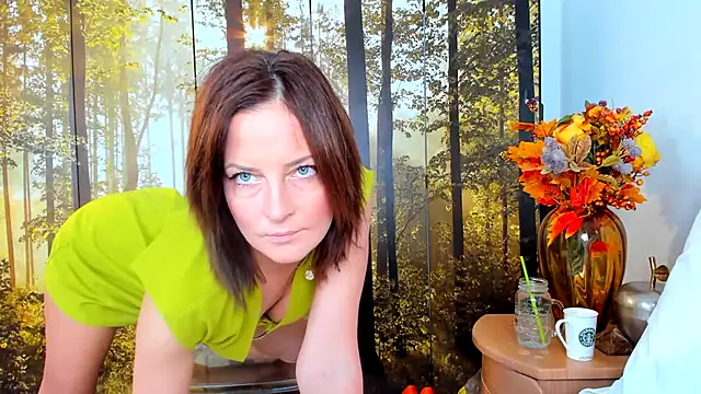 Snapshot of ViciousSiren chatting on February 2026 02:49:02 AM ViciousSiren online show from February 2026 02:49:02 AM