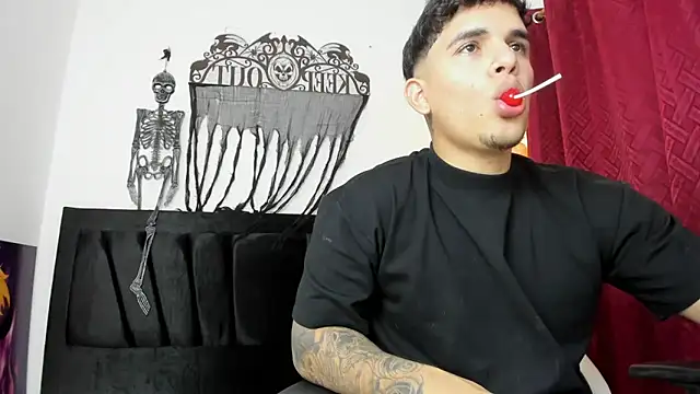 Snapshot of Evan_stoner chatting on November 2025 03:19:01 AM Evan stoner online show from November 2025 03:19:01 AM