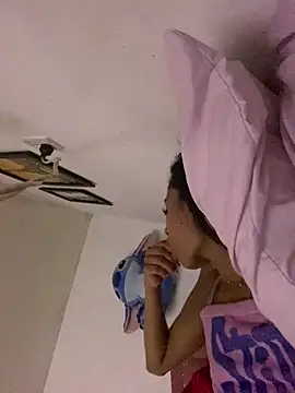 Jenng18 online show from March 2026 10:46:01 PM