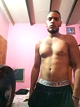 Snapshot of apolodiosgriego chatting on October 2025 04:15:01 AM apolodiosgriego online show from October 2025 04:15:01 AM