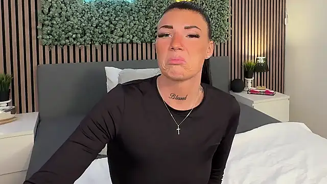 Snapshot of LizaRoxx chatting on January 2026 09:50:02 PM LizaRoxx online show from January 2026 09:50:02 PM