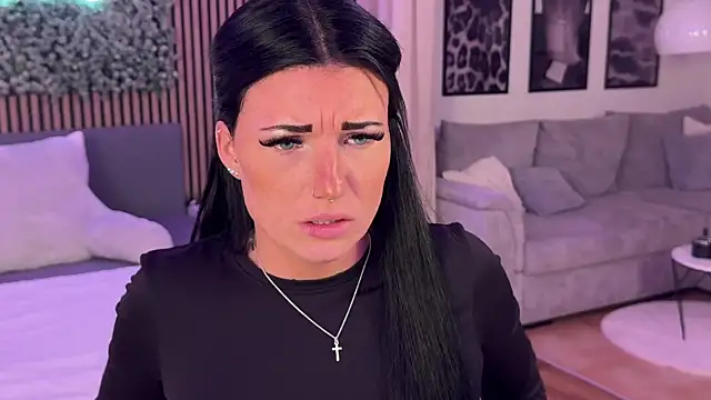 Snapshot of LizaRoxx chatting on February 2026 09:08:01 PM LizaRoxx online show from February 2026 09:08:01 PM