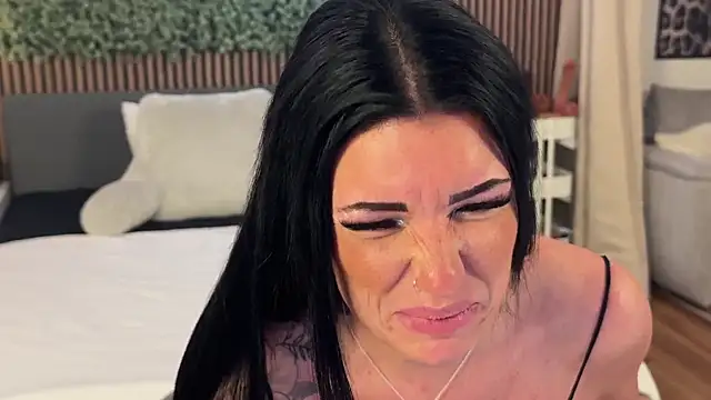 Snapshot of LizaRoxx chatting on February 2026 09:20:02 PM LizaRoxx online show from February 2026 09:20:02 PM