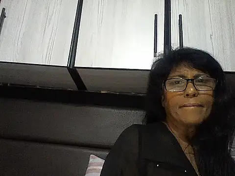 MsAttitude online show from October 2025 08:07:02 AM