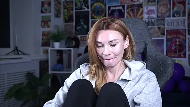 MistyBarnes online show from December 2024 11:46:01 AM