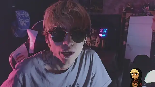 AcidMilo online show from May 2026 04:10:02 AM