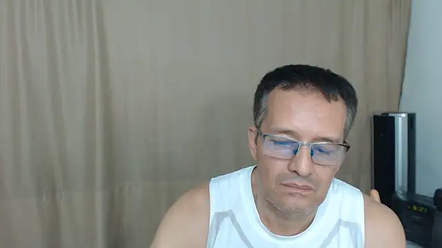 Daddyhot Alejo online show from June 2026 11:29:01 PM