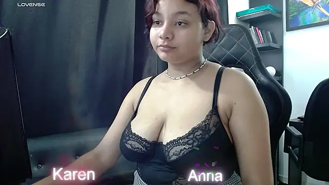 Snapshot of Karen_sex92 chatting on February 2025 01:06:01 PM Karen sex92 online show from February 2025 01:06:01 PM