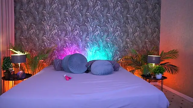 LittleeCutee online show from May 2026 10:36:01 AM